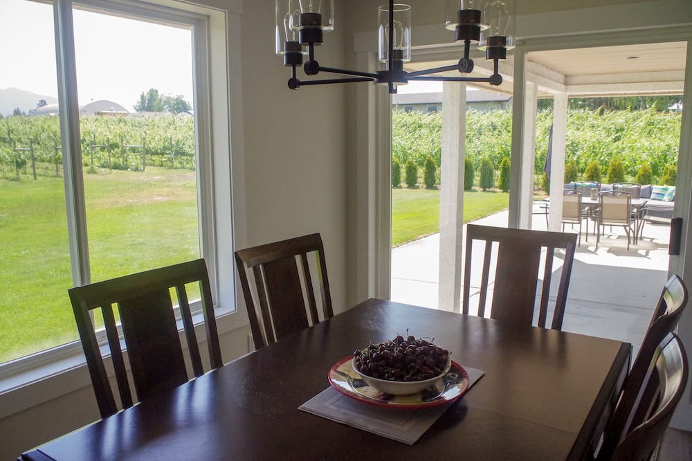 Photo of Kitchen in Southeast Kelowna