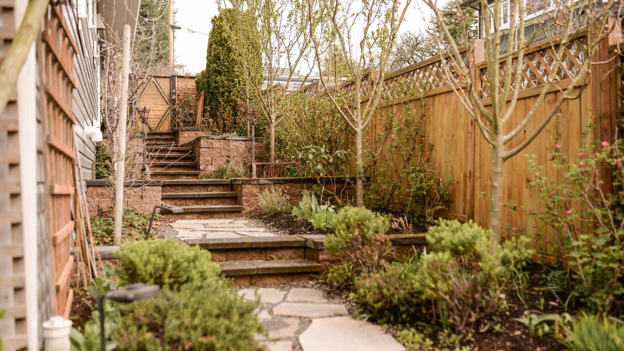 Photo of Outdoor in Saanich East