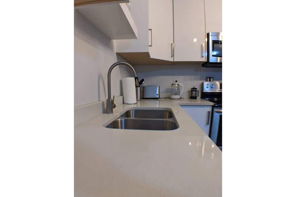 Photo of Kitchen in Guildford