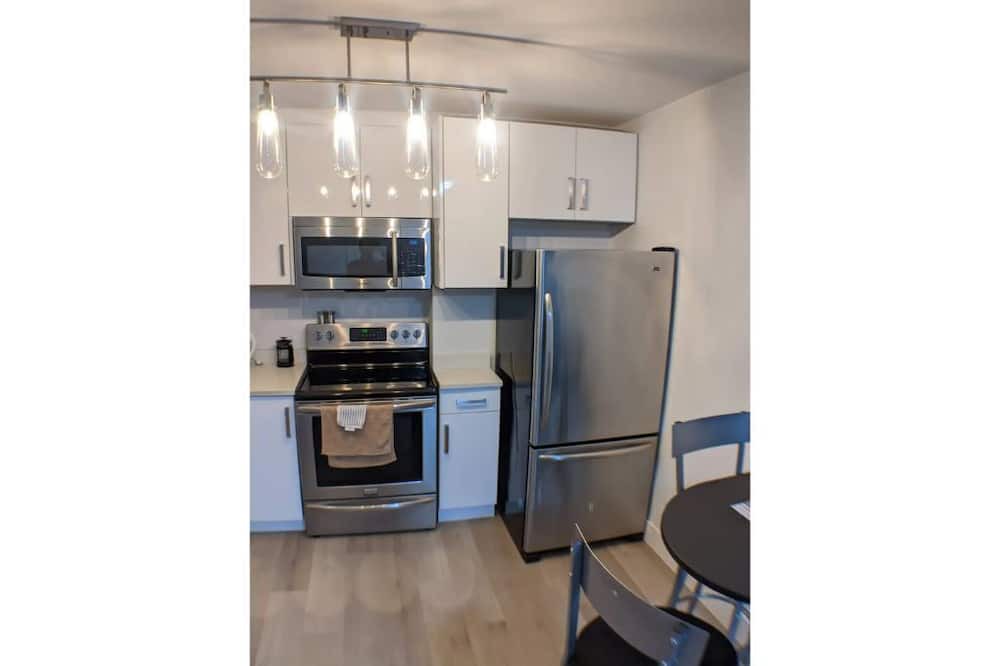Photo of Kitchen in Guildford