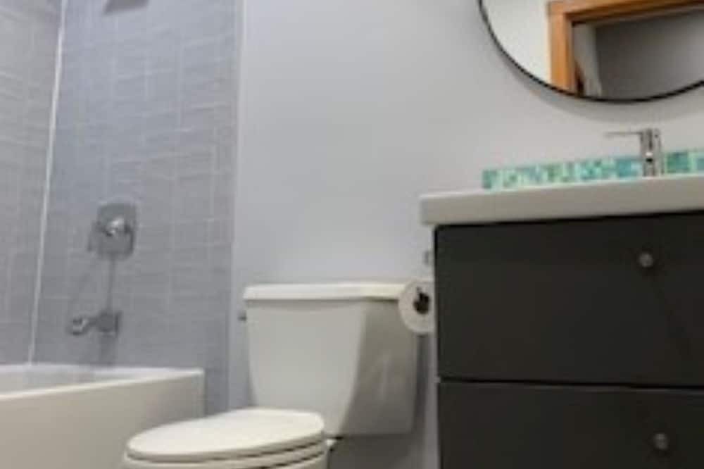 Photo of Bathroom in Whistler Cay Estates