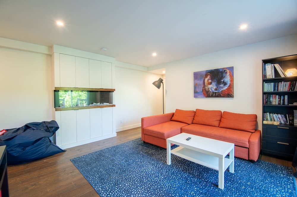 Photo of Livingroom in Entrelacs