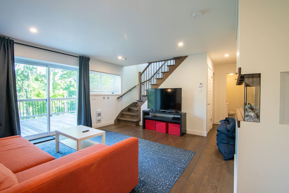Photo of Livingroom in Entrelacs