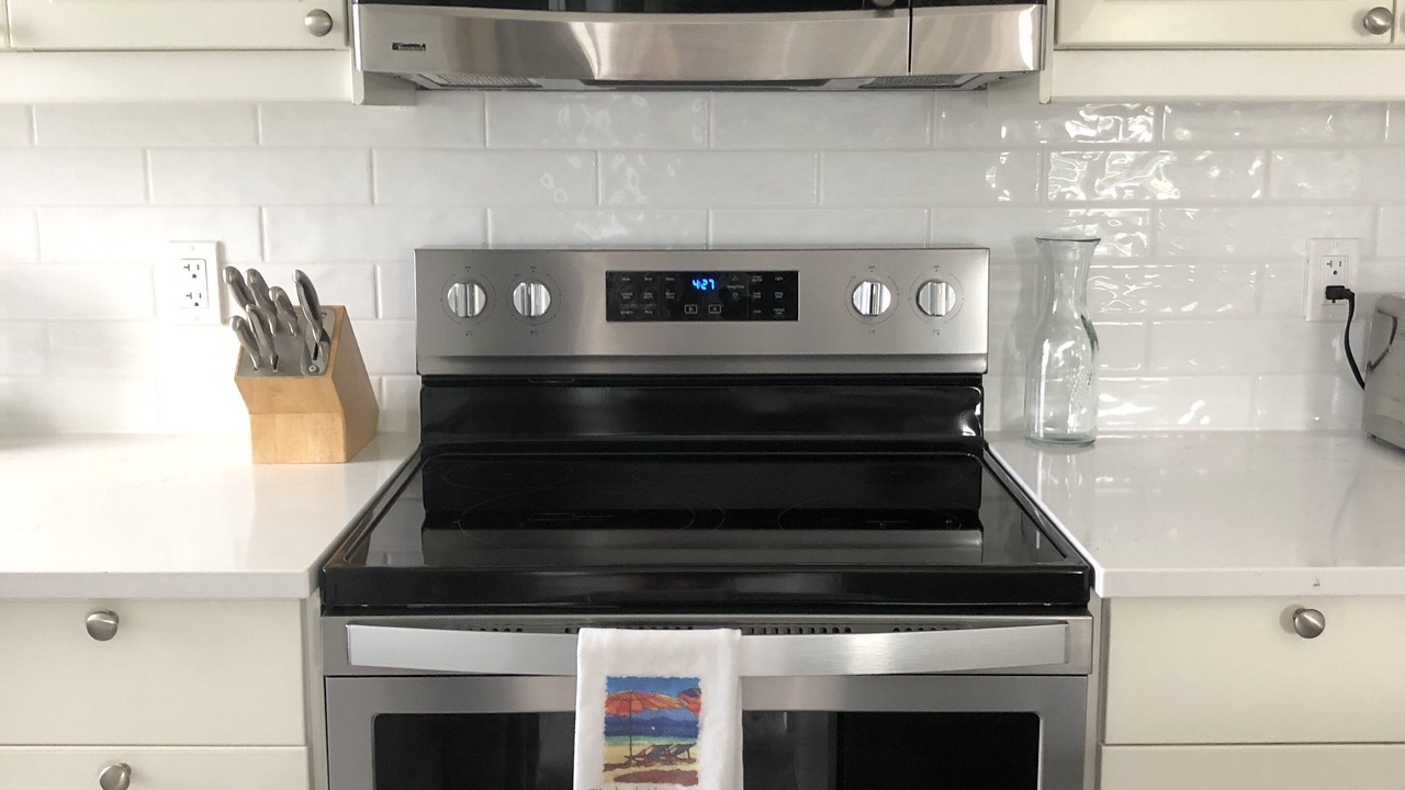 Photo of Kitchen in Kincardine