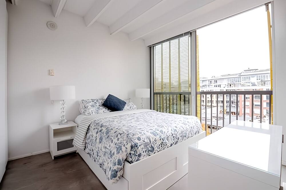 Photo of Bedroom in Chinatown