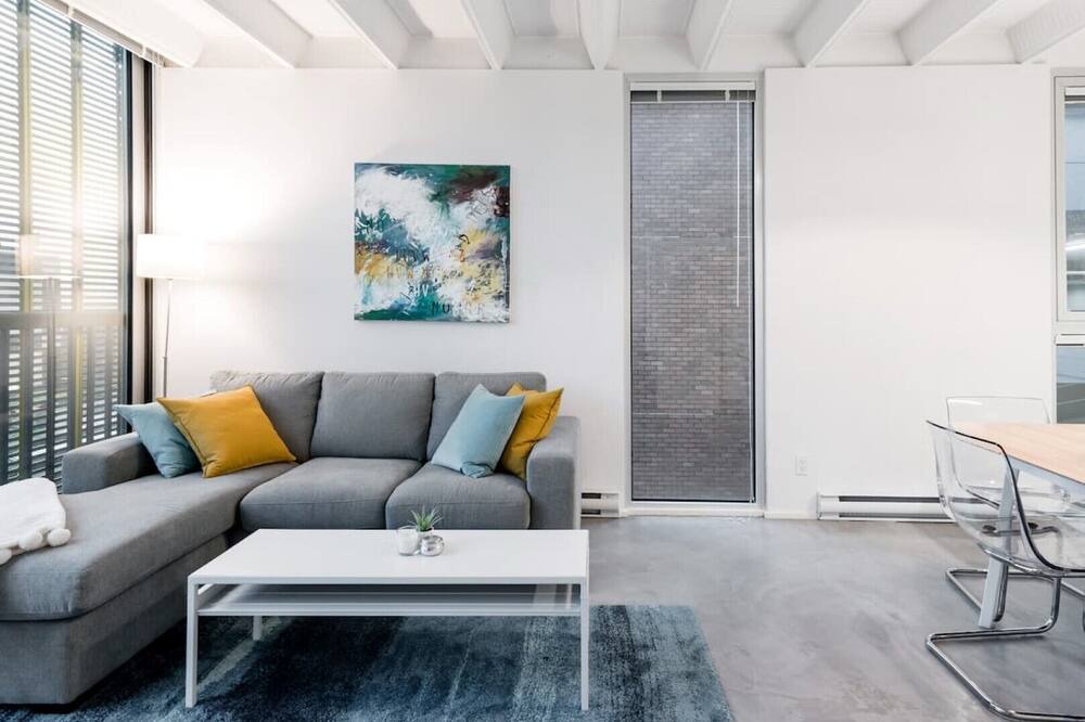 Photo of Livingroom in Chinatown