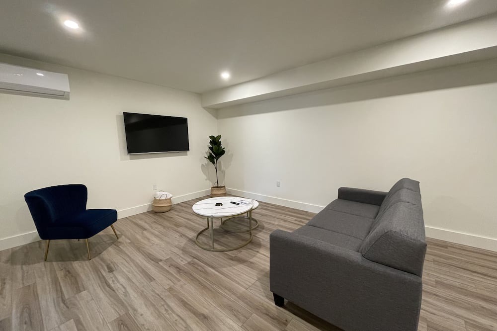 Photo of Livingroom in North Rustico