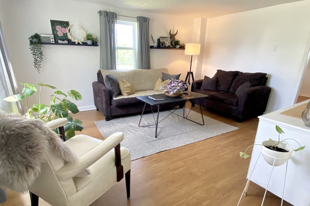 Photo of Livingroom in Bay of Fundy & Annapolis Valley