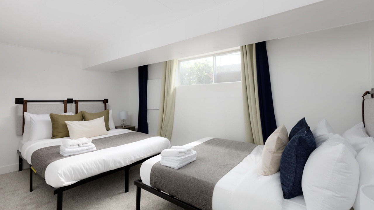 Photo of Bedroom in Departure Bay