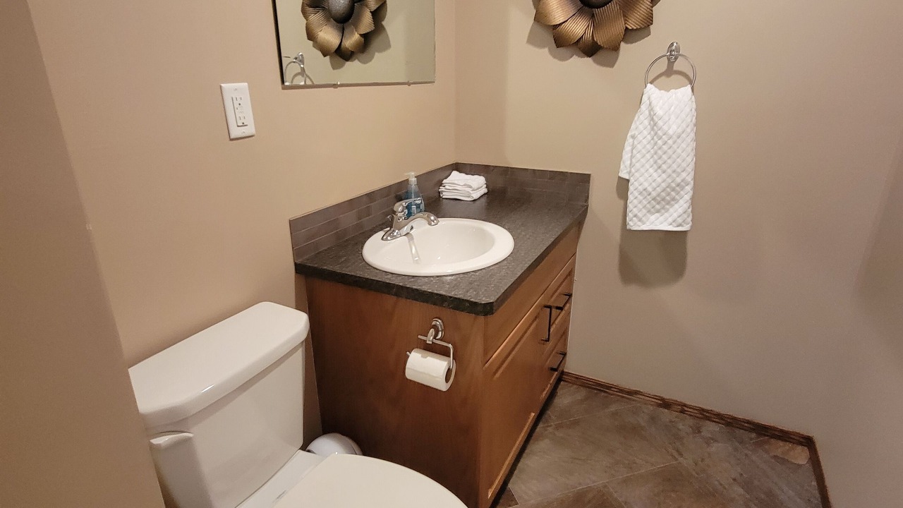 Photo of Bathroom in Lethbridge County