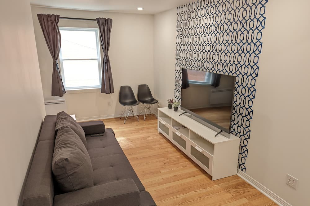 Photo of Livingroom in Pont-Viau