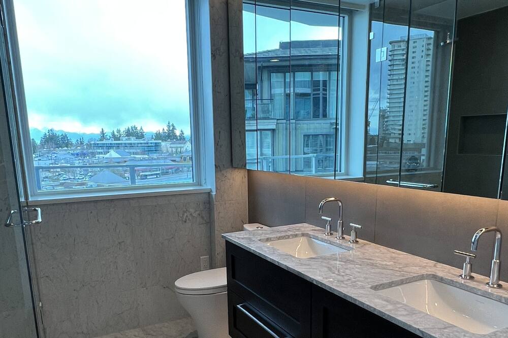 Photo of Bathroom in White Rock
