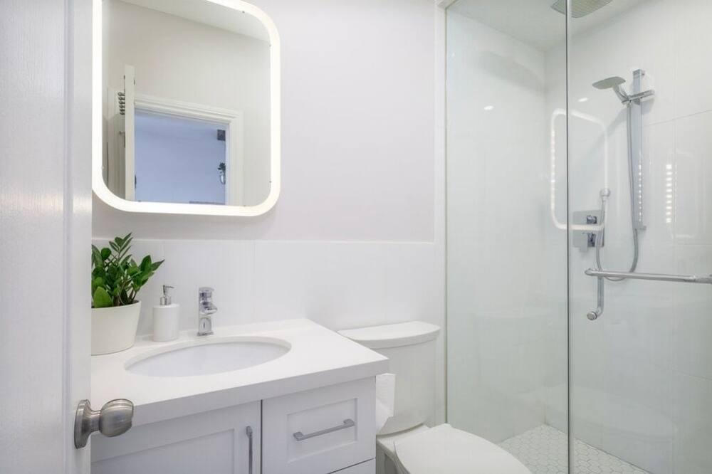 Photo of Bathroom in Turkey Point