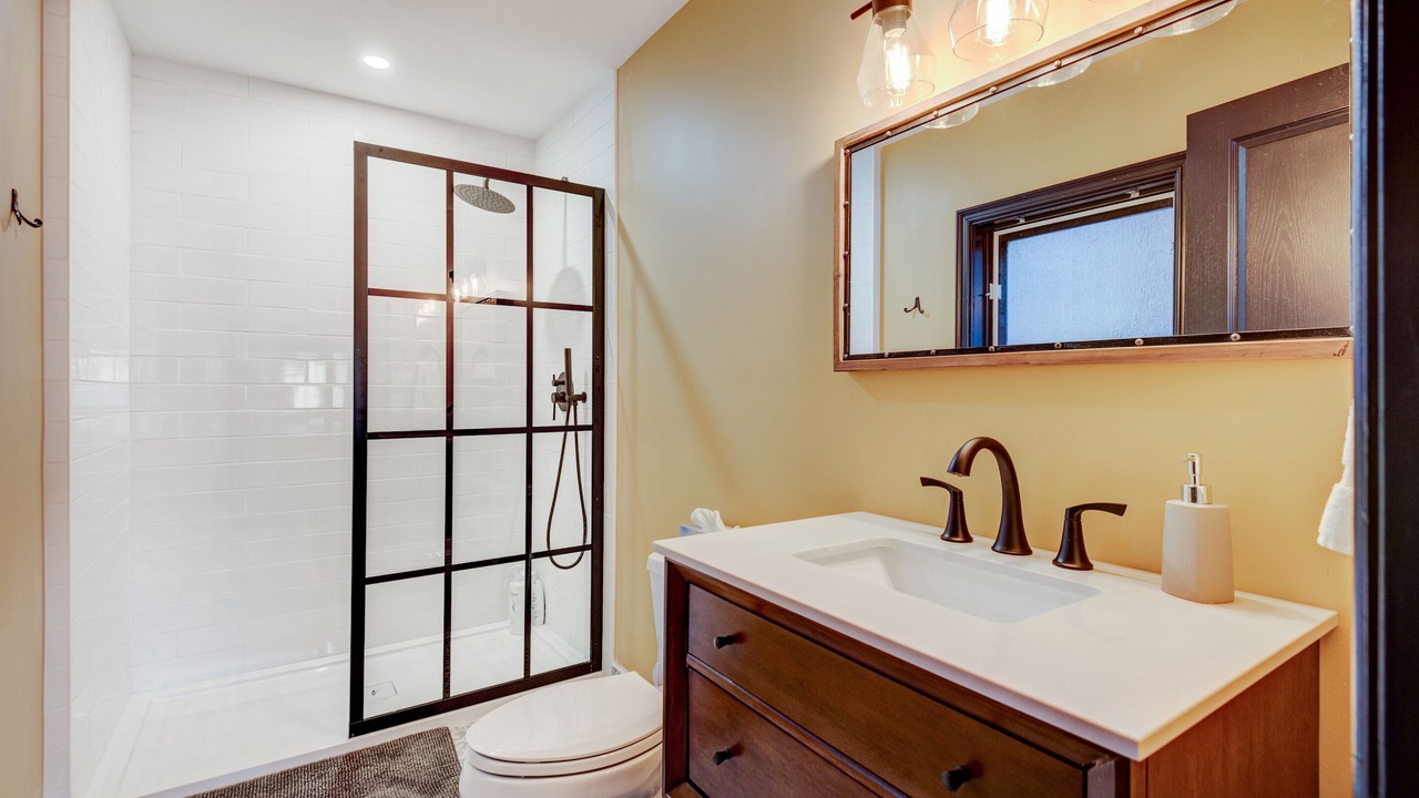 Photo of Bathroom in Banff
