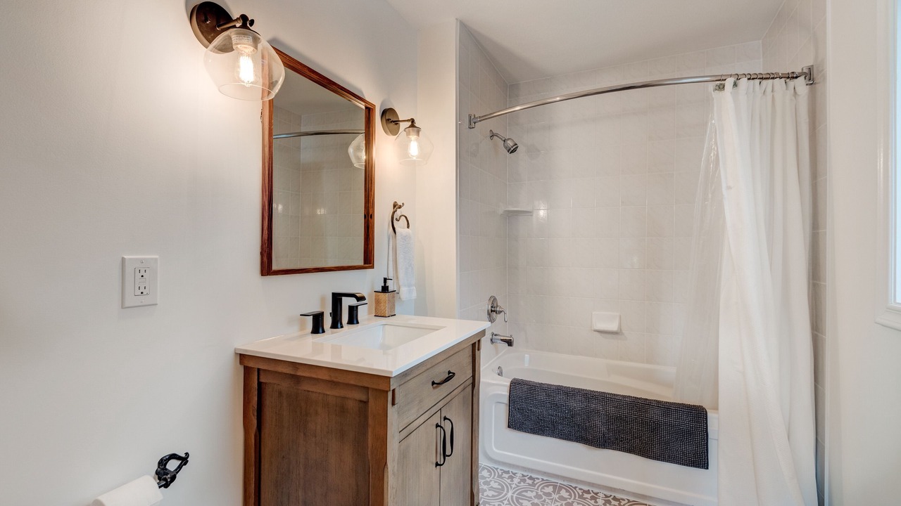 Photo of Bathroom in Banff