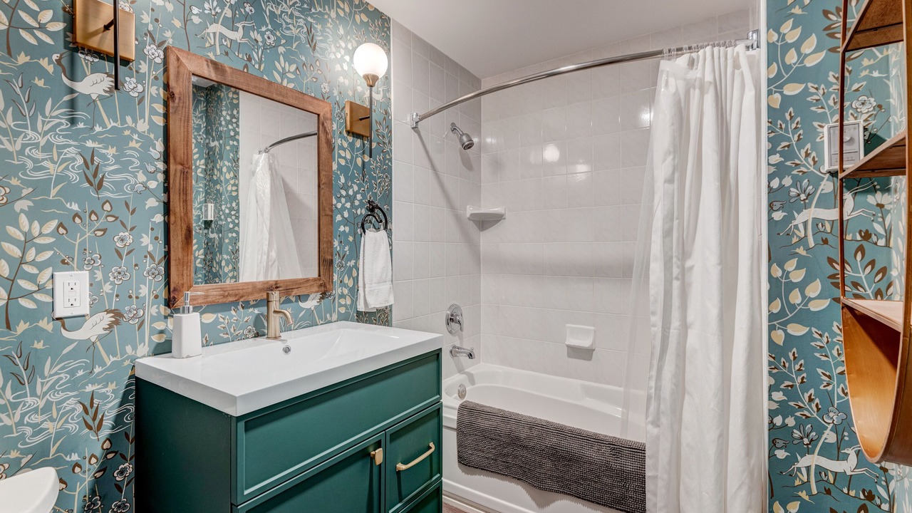 Photo of Bathroom in Banff