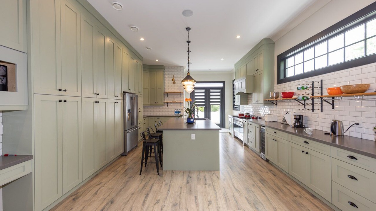 Photo of Kitchen in Surrey