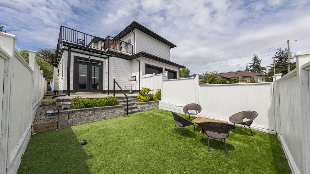Photo of Outdoor in Surrey