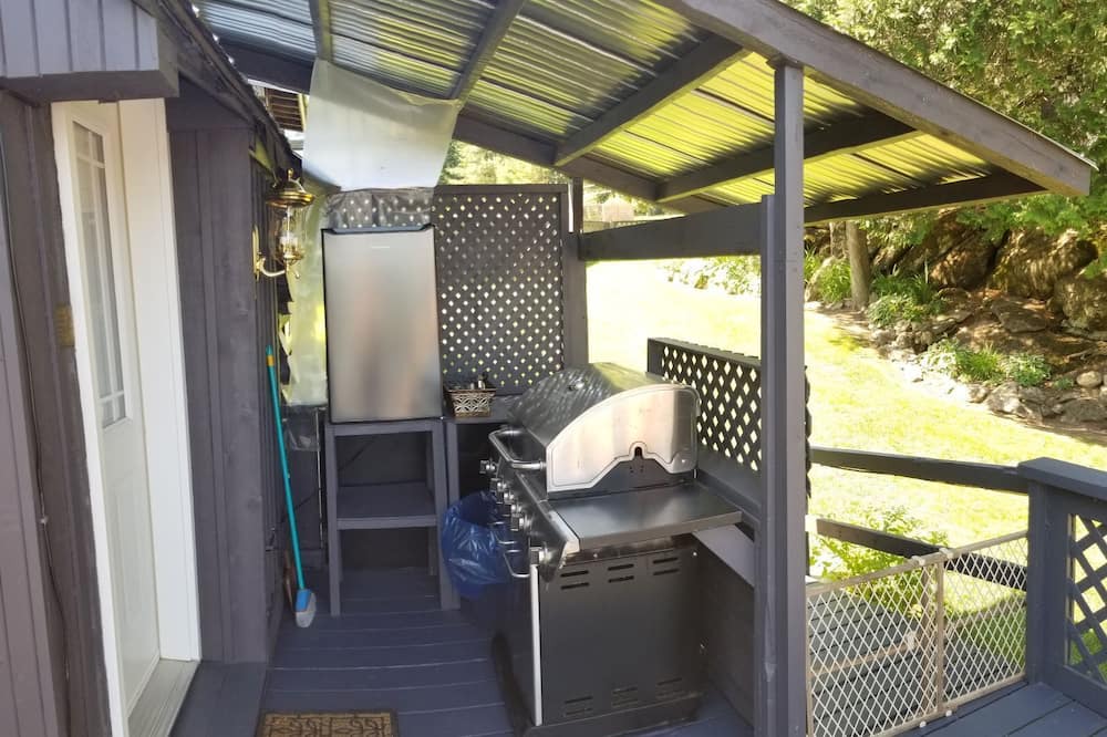 Photo of Patio Balcony in Sainte-Therese-de-la-Gatineau