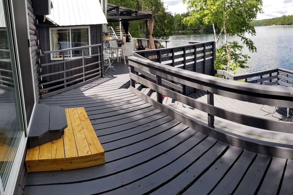 Photo of Patio Balcony in Sainte-Therese-de-la-Gatineau