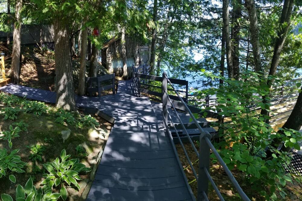 Photo of Outdoor in Sainte-Therese-de-la-Gatineau
