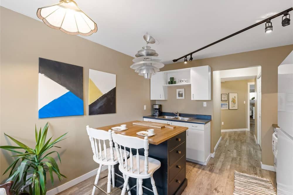 Photo of Kitchen in Beachcomber
