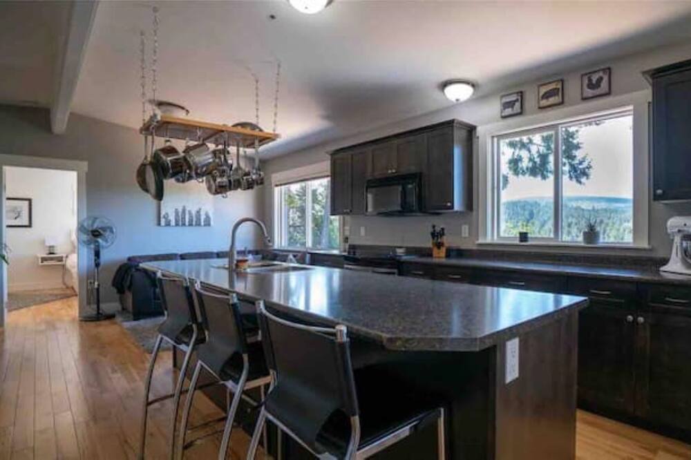 Photo of Kitchen in North Cowichan