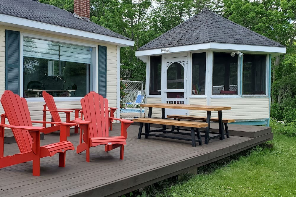 Photo of Patio Balcony in Antigonish County