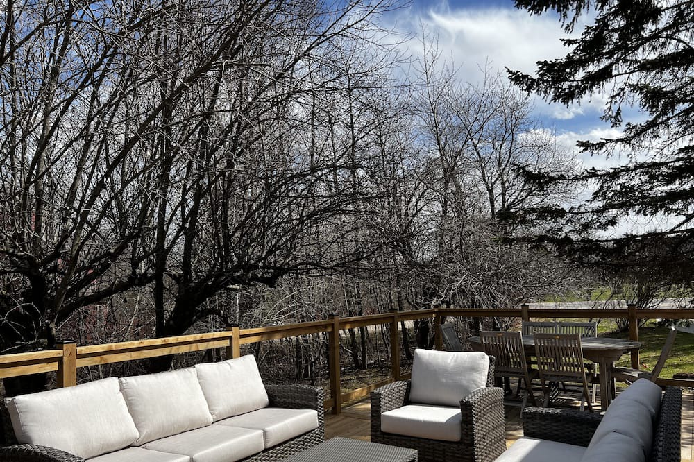 Photo of Patio Balcony in The Blue Mountains