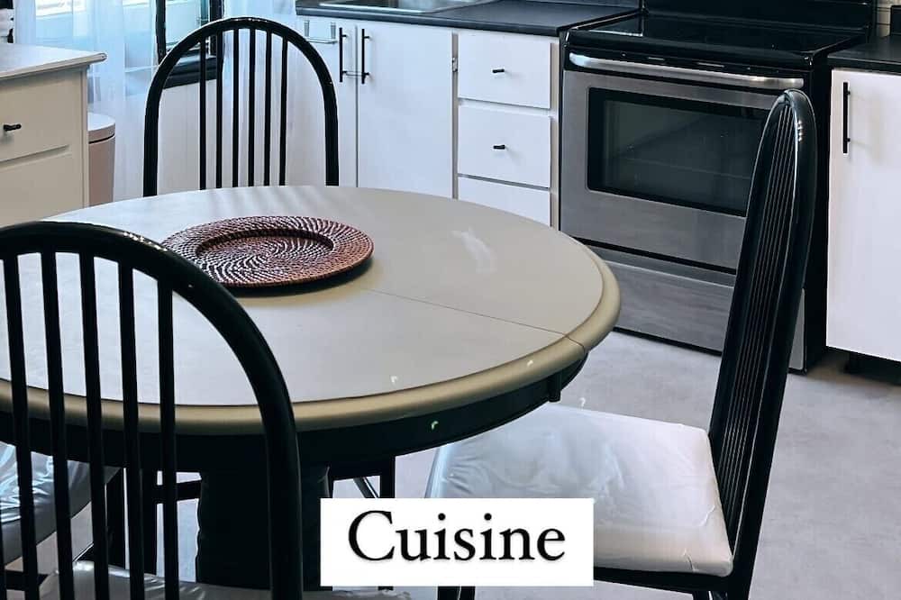 Photo of Kitchen in Terrebonne