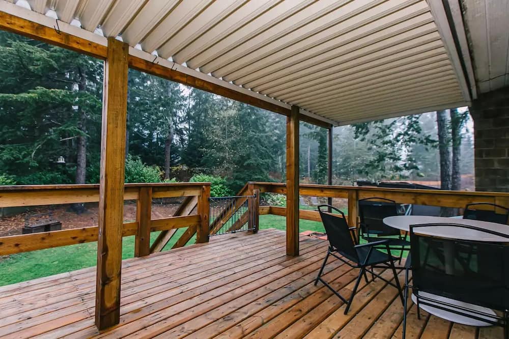 Photo of Patio Balcony in Union Bay