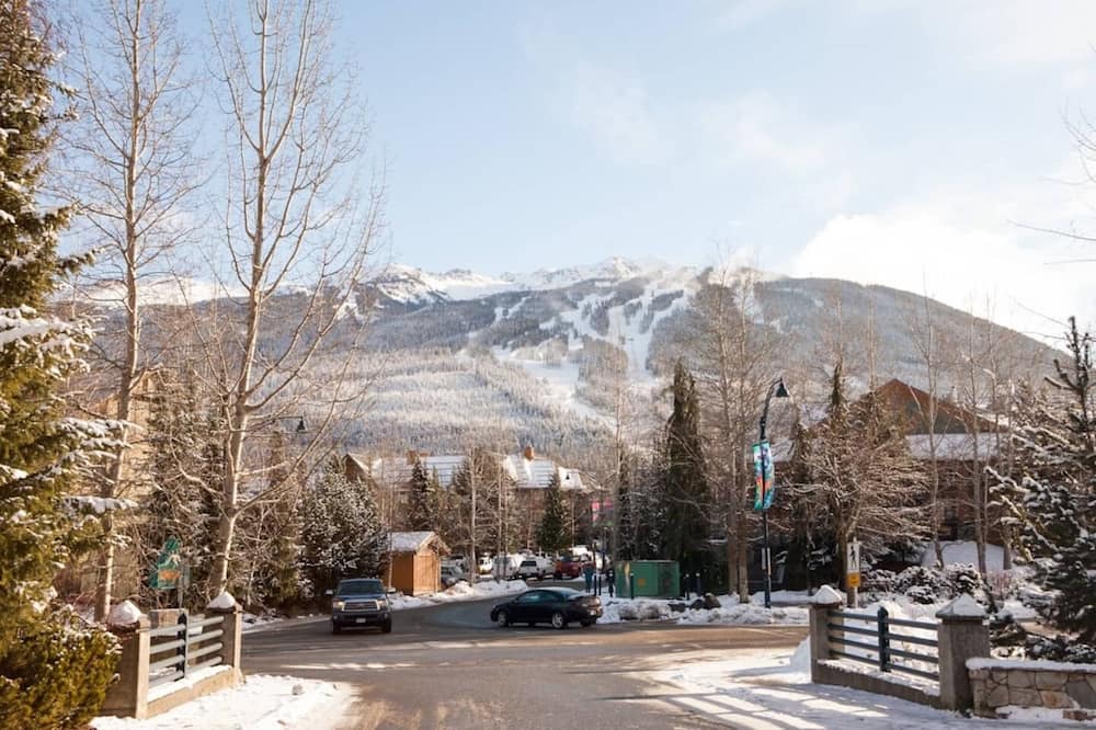 Photo of Others in Whistler Cay Estates