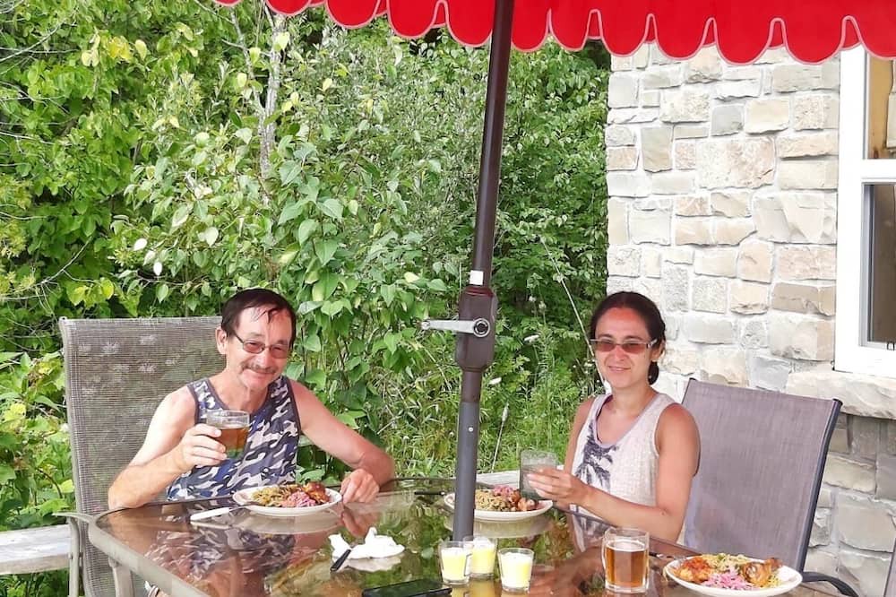 Photo of Patio Balcony in Trent Lakes