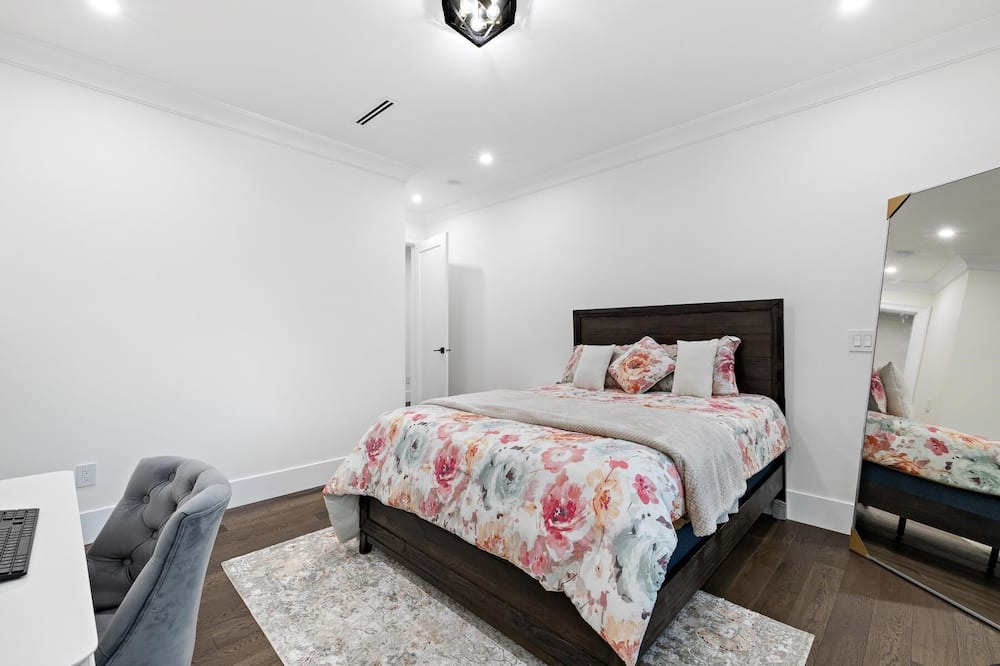 Photo of Bedroom in Guildford