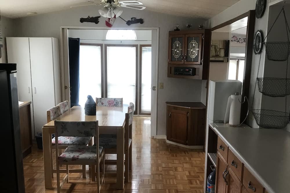 Photo of Kitchen in Pefferlaw