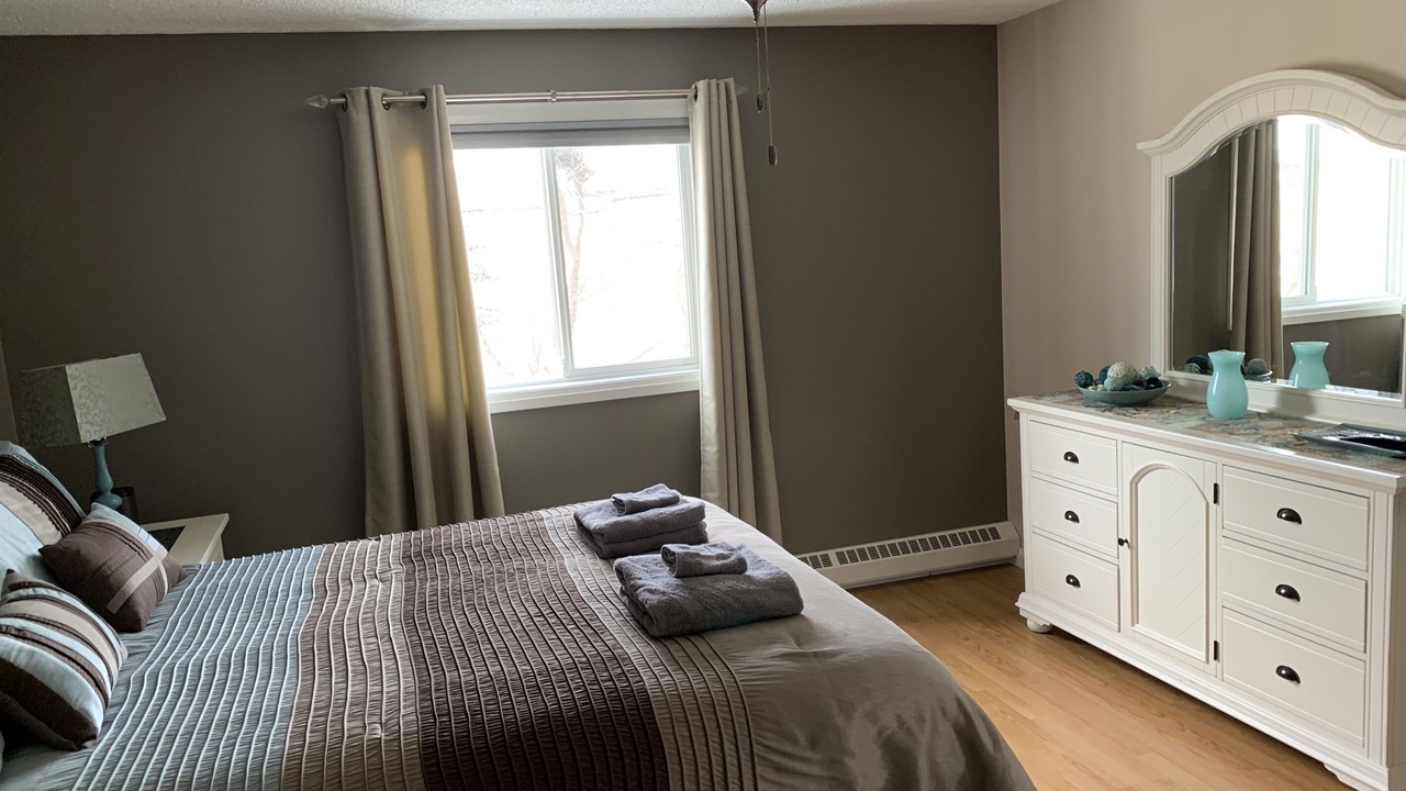 Photo of Bedroom in North Central Edmonton