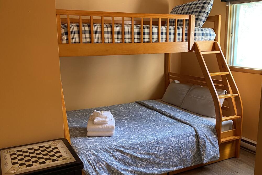 Photo of Bedroom in La Minerve