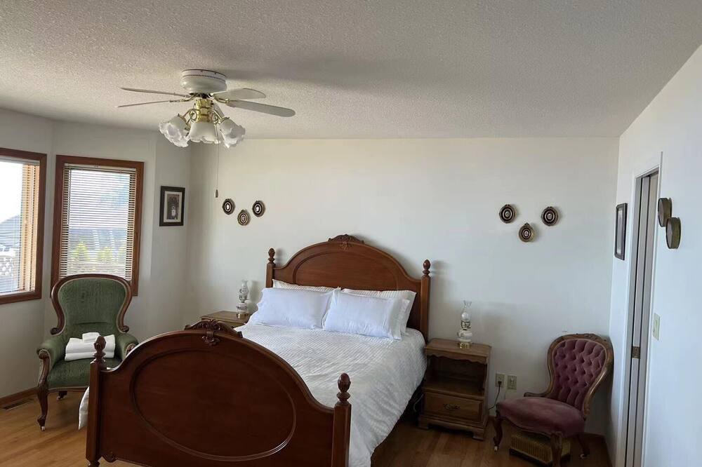 Photo of Bedroom in Downtown