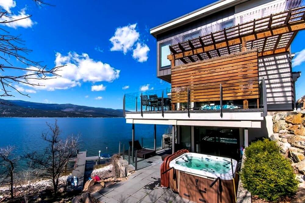 Photo of Outdoor in Vernon