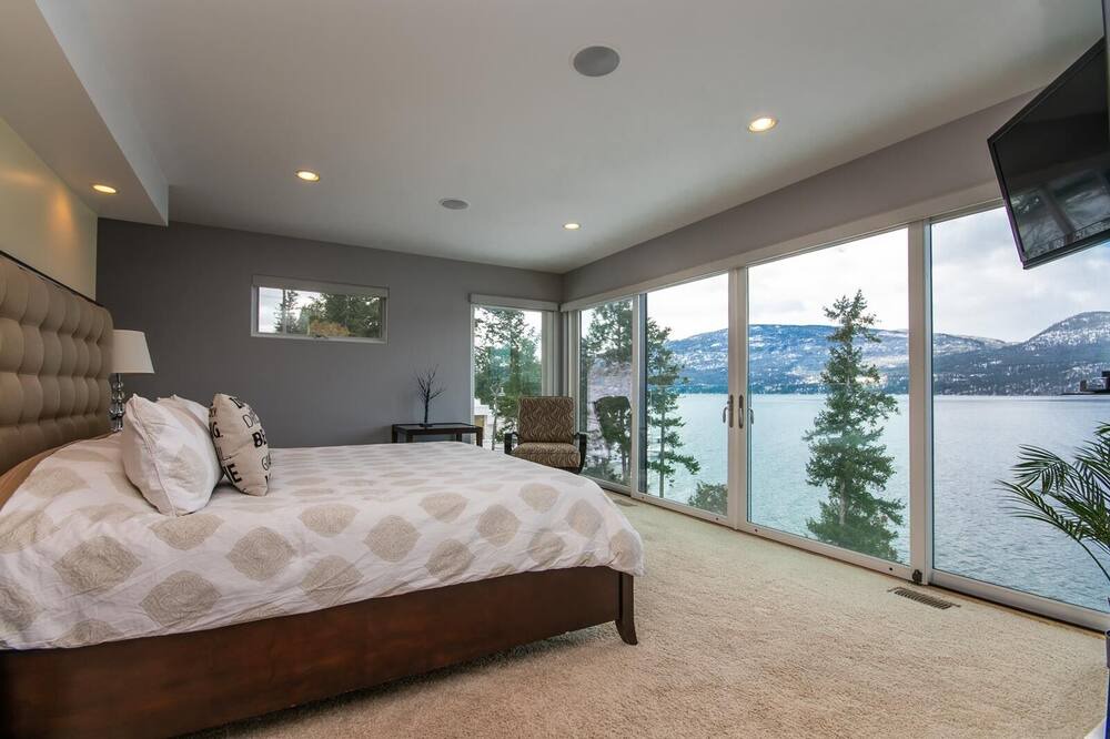 Photo of Bedroom in Vernon
