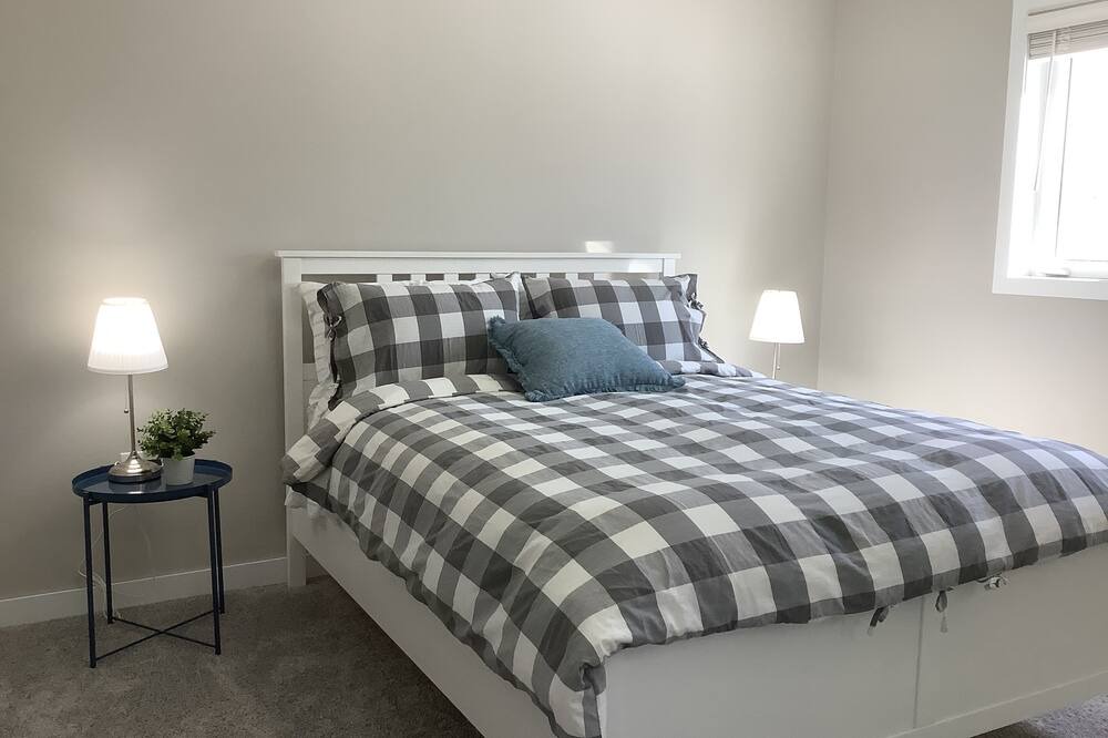 Photo of Bedroom in Traverse Bay