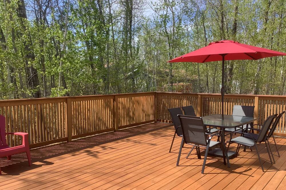 Photo of Patio Balcony in Traverse Bay