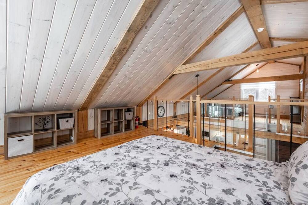 Photo of Bedroom in Mandeville