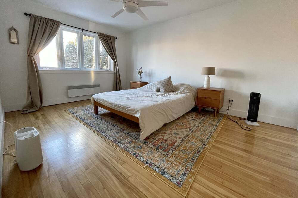Photo of Bedroom in LaSalle