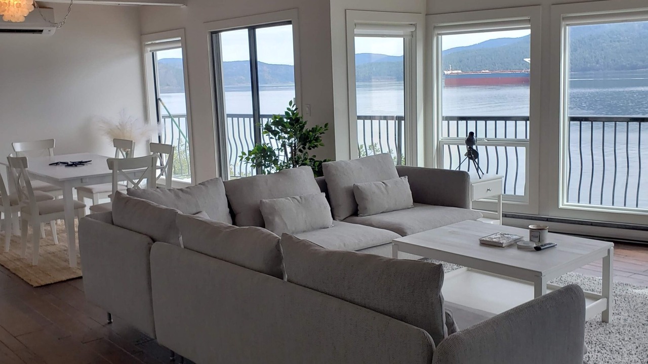 Photo of Others in Cowichan Bay