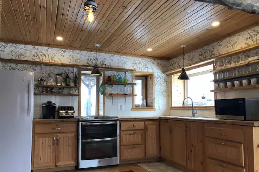Photo of Kitchen in Maberly