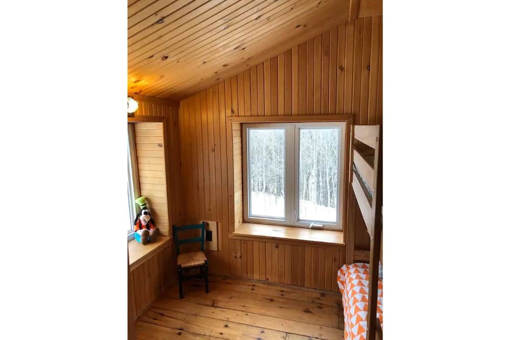Photo of Bedroom in Maberly