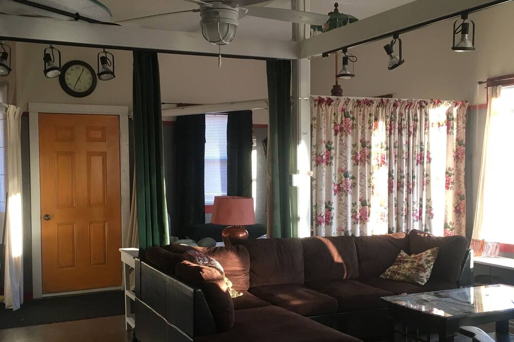 Photo of Livingroom in Newfoundland