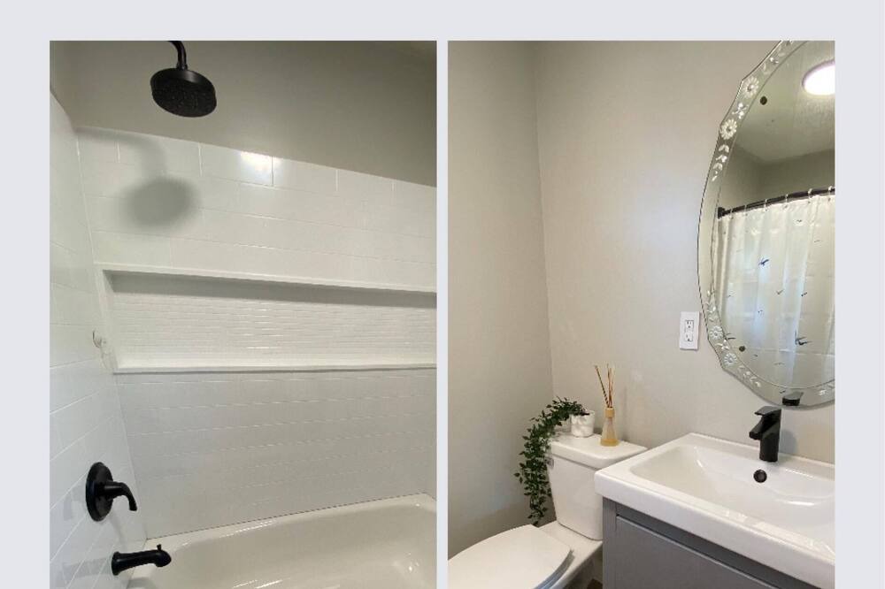 Photo of Bathroom in Glenville