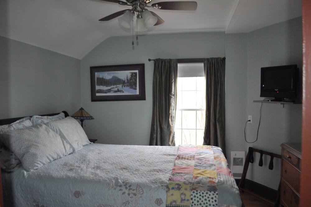 Photo of Bedroom in Carbonear